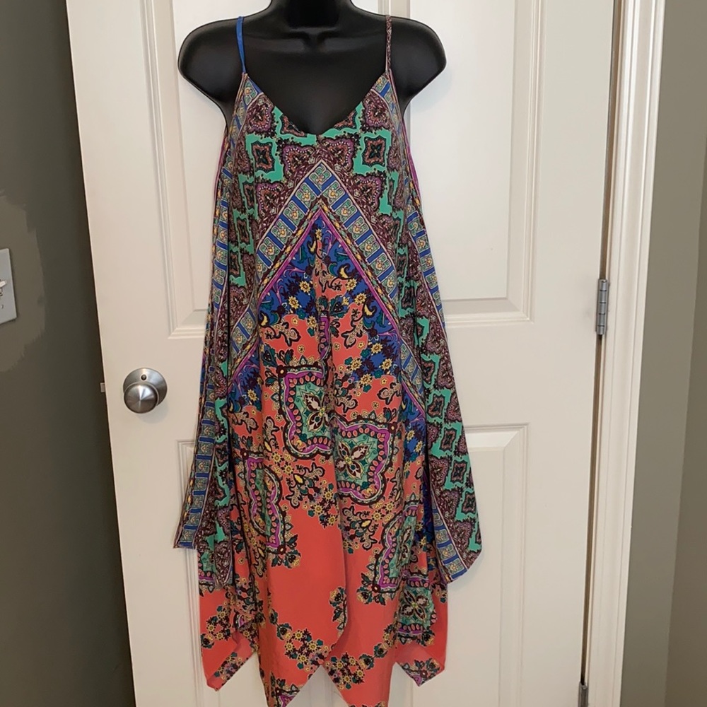 Green envelope instagram dress.